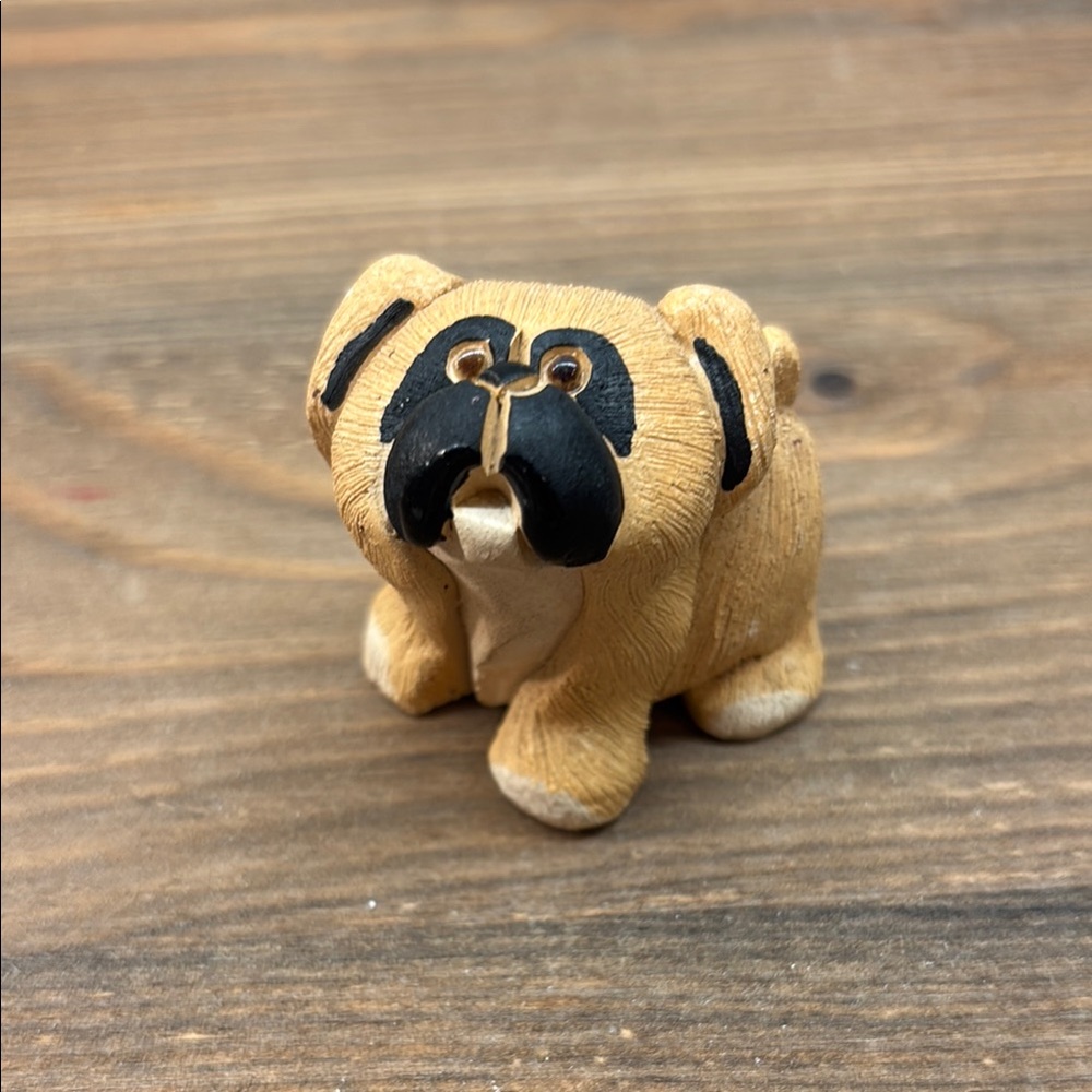 Artesania Rinconada boxer puppy hand carved figurine
